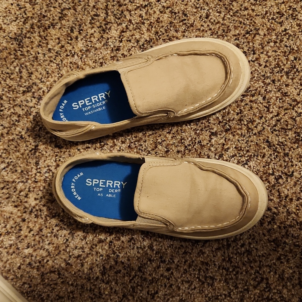 Boy Sperry Boat Shoes size 1